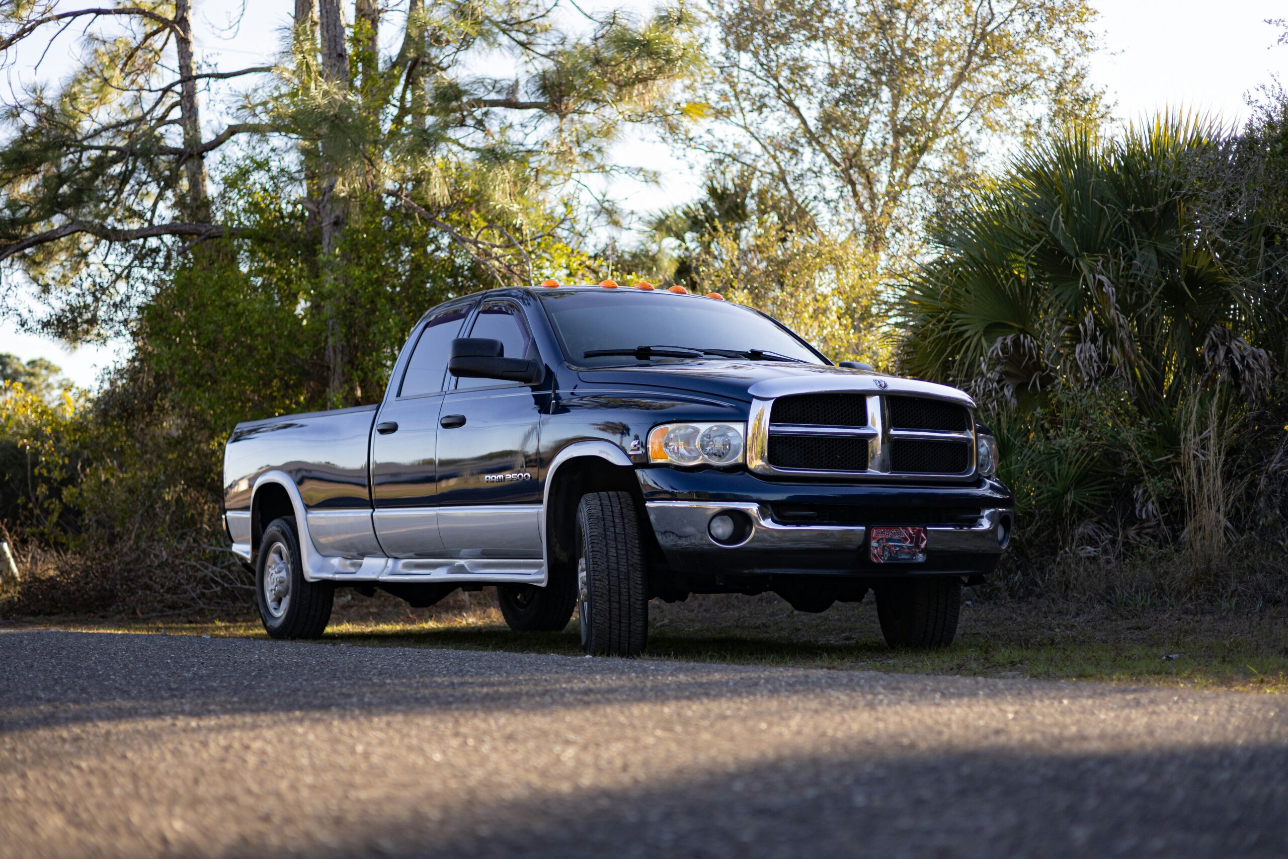 Towing and roadside assistance service